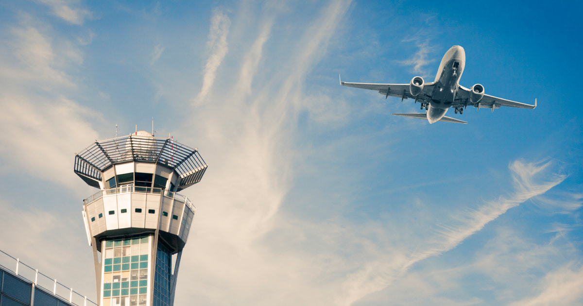 Huelga controladores aéreos en Francia: tu vuelo puede estar afectado aunque no viajes a este país
