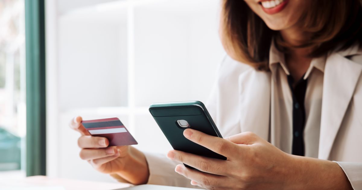 ¿Cómo funcionan las tarjetas revolving?