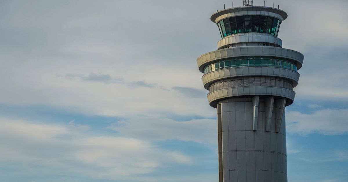 Cierre del espacio aéreo en Dinamarca: tus derechos por retrasos y cancelaciones de vuelos