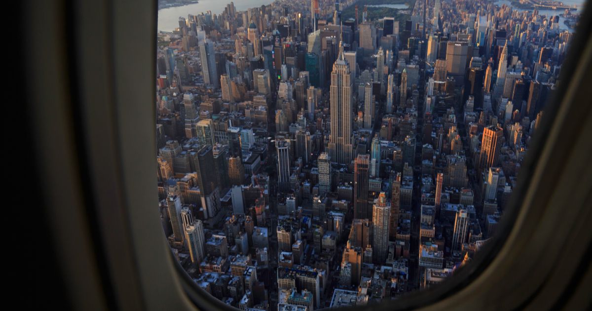 ¿Cuál es el vuelo (comercial) más corto y más largo del mundo?
